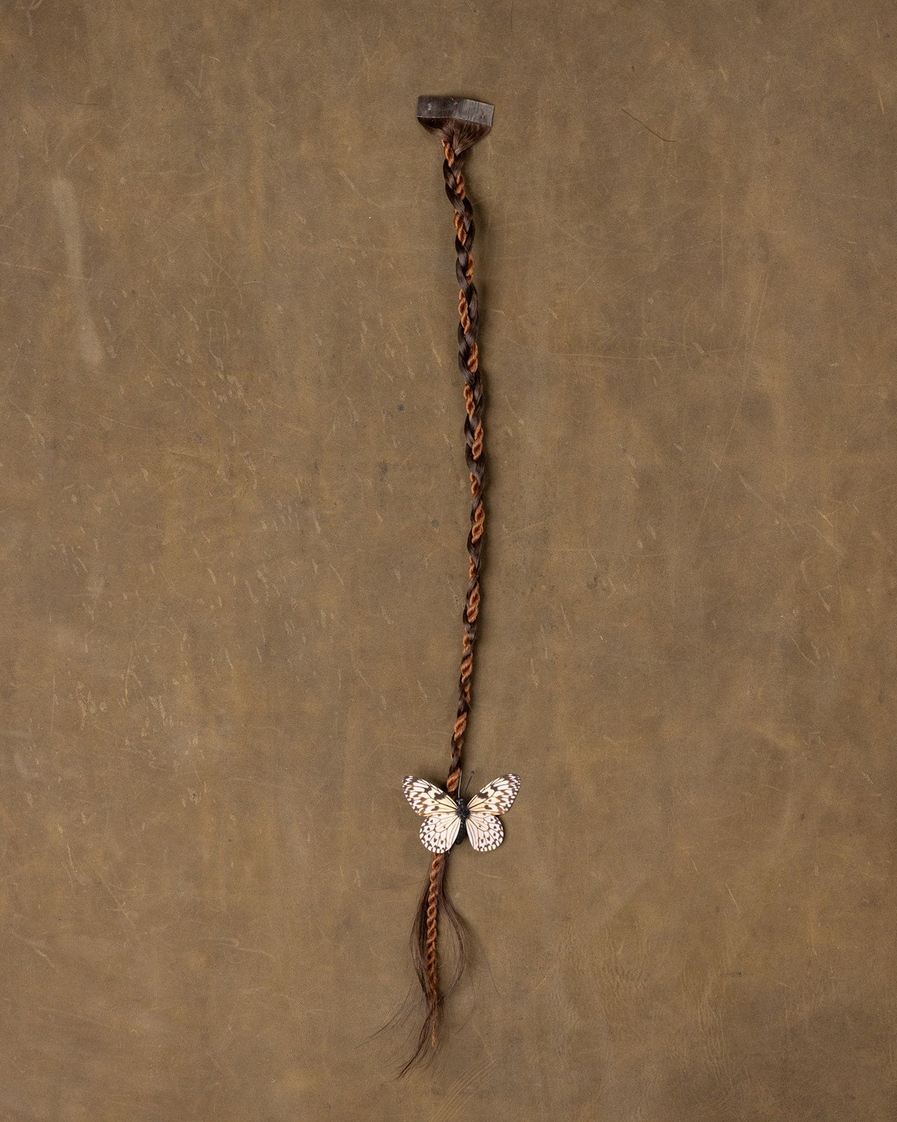 Butterfly Braid Neutral White - Smoke