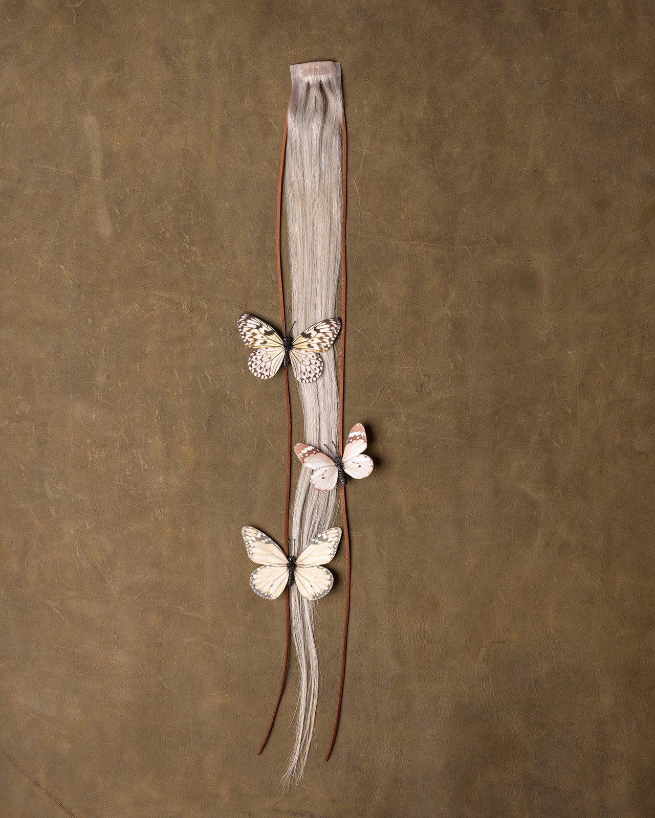 Butterfly Chain Neutral White - Silver