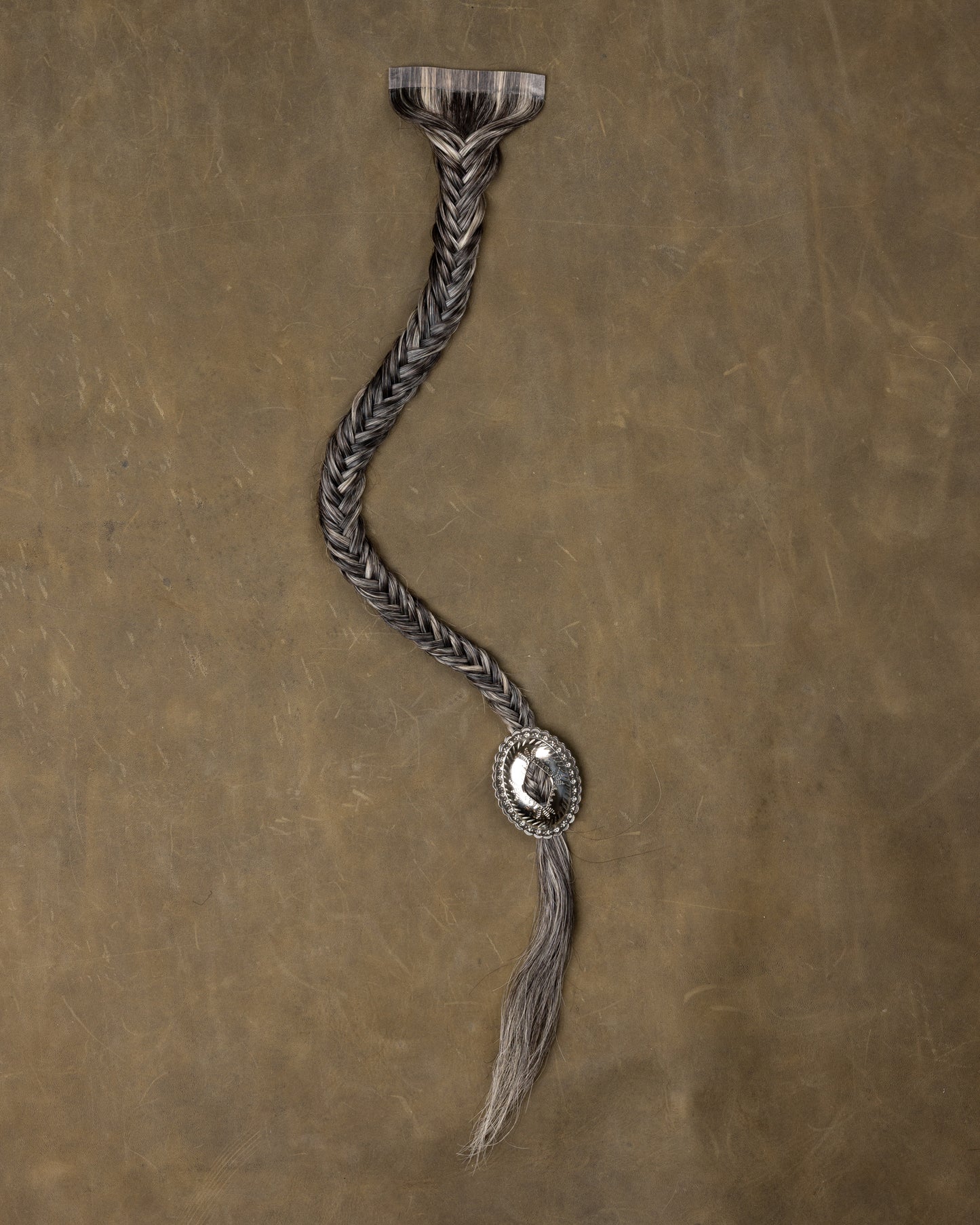 Tail + Concho - Salt & Pepper