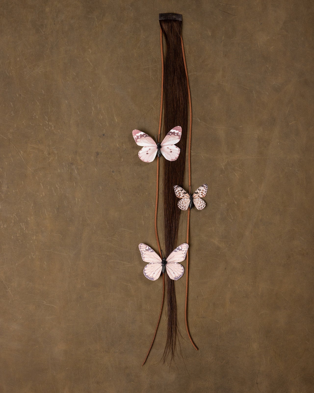 Butterfly Chain Blush Pink - Smoke