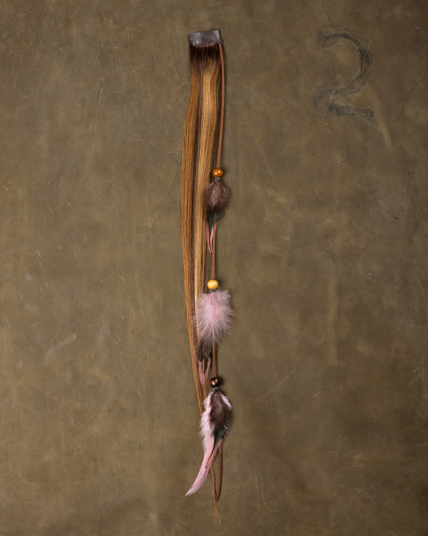 Pink Feather Chain - Autumn